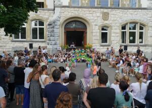 1. Klass-Begrüssung im Schulhaus Hofmatt